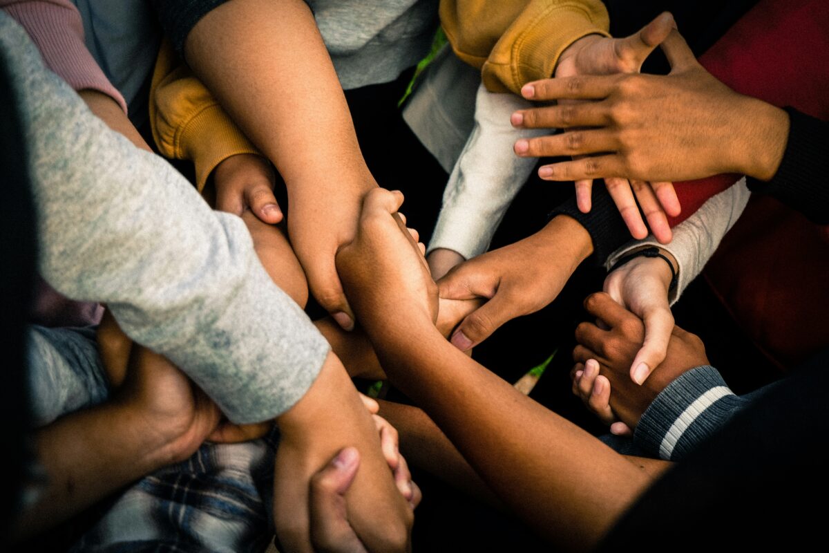 Aide aux Aidants : Comprendre et Soutenir Ceux Qui Soutiennent
